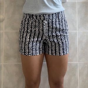 Kenar Short, Size 0